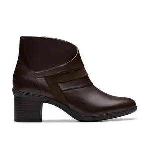 Clarks Womens Shaya Sky Ankle Boots