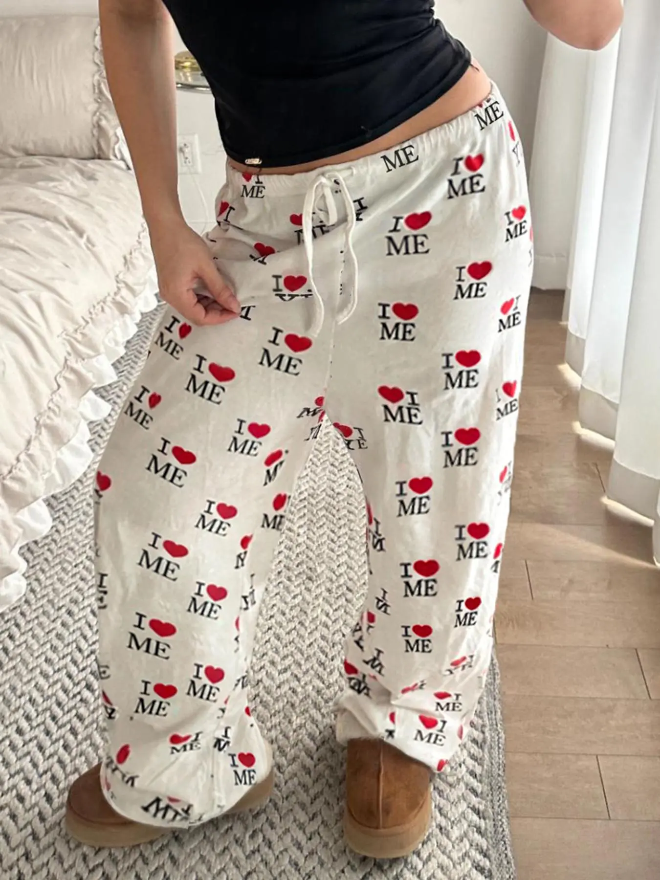 Women's Letter & Heart Print Drawstring Waist Sweatpants, Casual Fashion Pants, Casual Comfy Baggy Straight Leg Trousers for Daily Wear, Ladies Casual Style Bottoms for All Seasons, Womenswear