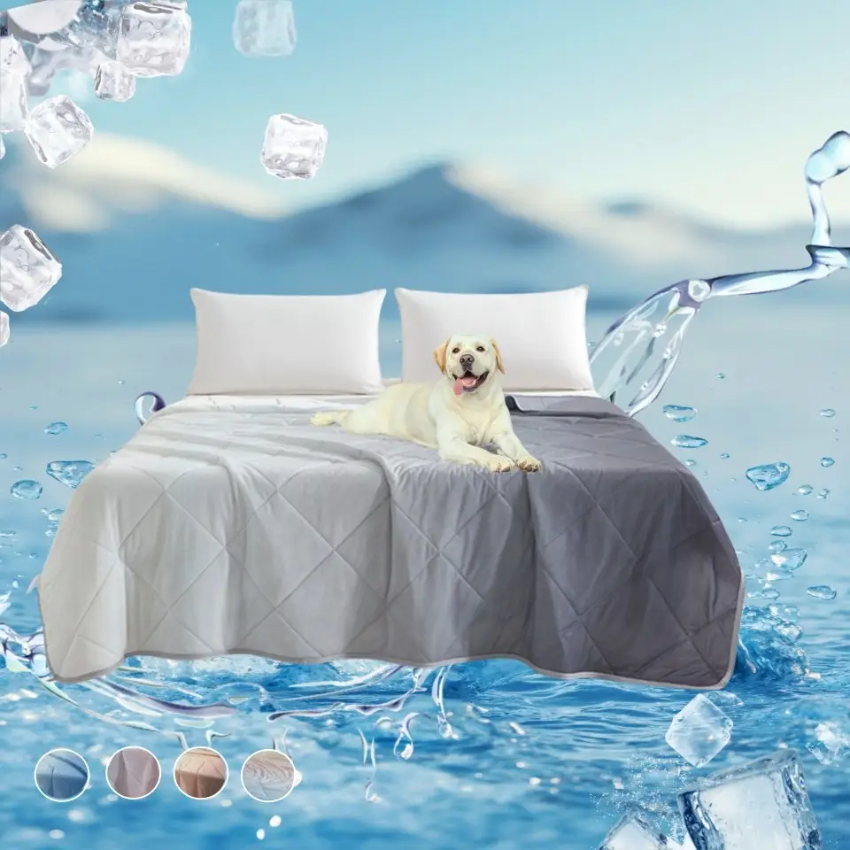 Ice Silk Cooling Blanket, Summer Comfortable Luxury Cooling Blanket, Soft Comfortable Bedding for Home Bedroom, Bedroom Accessories, Lightweight Cooli