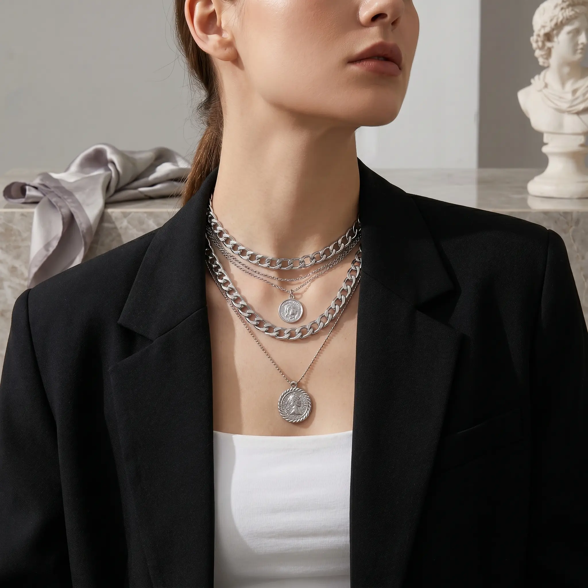 Women's Vintage Silver Layered Medallion Necklace - 4-Layer Cuban Link Coin Pendant Statement Jewelry, Adjustable for Christmas, Birthday, Casual, Graduation Relief Occasions, Anniversary, Brunch