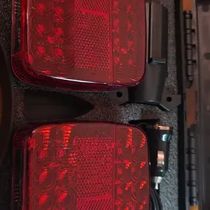 Wireless Magnetic LED Trailer Light, Ip67 Waterproof Rechargeable Wireless Trailer Tow Lights Kit with 7 Pin Plug, Tail Stop Turn Signal License Plate Lights for 12V RV Pickup Trucks Marine Boats