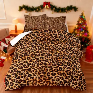 Vintage-style wild leopard print quilted comforter and 1/2 pillowcase (filling not included), suitable for family bedrooms and hotels, Decorative Bedding Set, Bed Sets