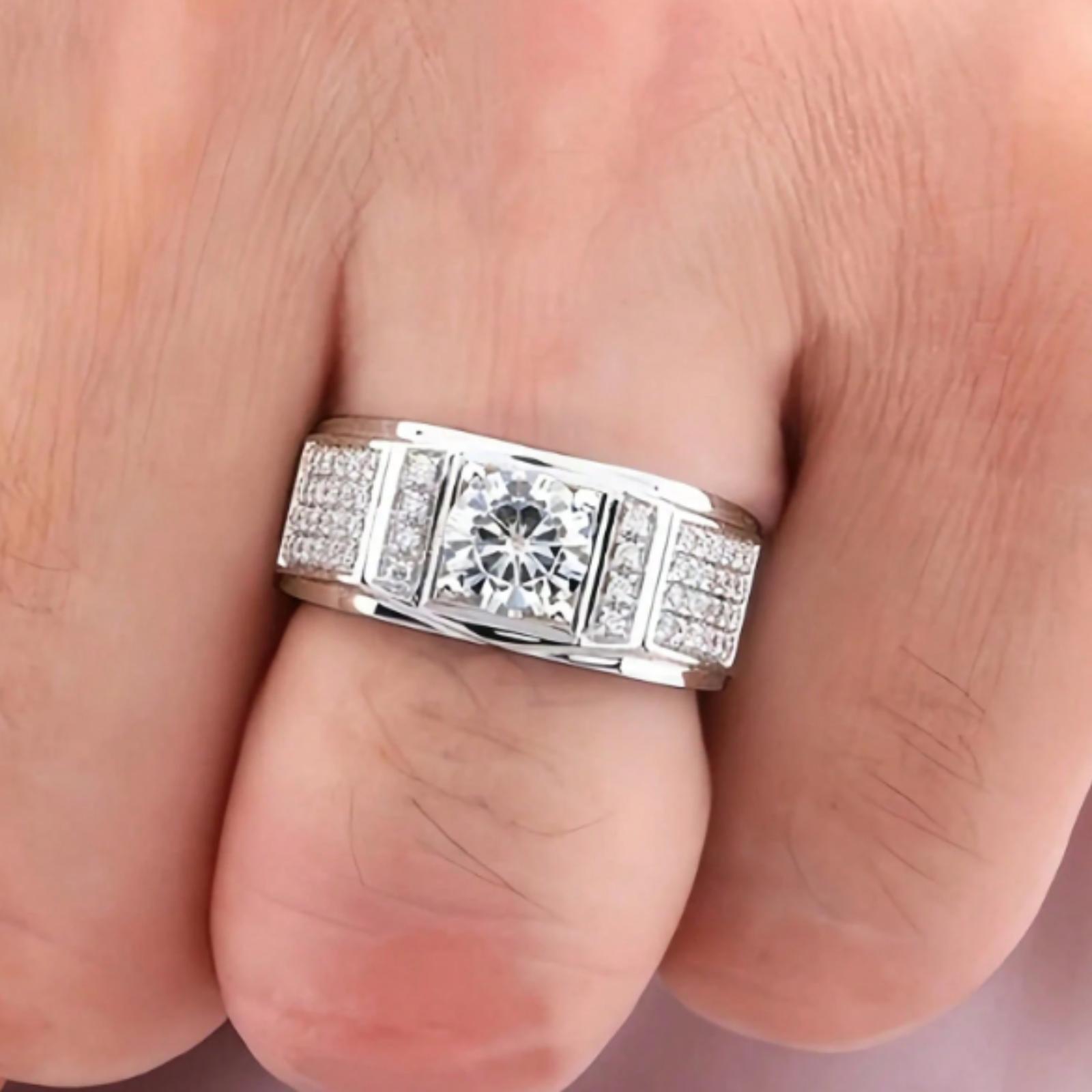 S925 Sterling Silver Ring - Men's engagement ring with a beautifully cut round stone, perfect for proposals, weddings, and Valentine's Day