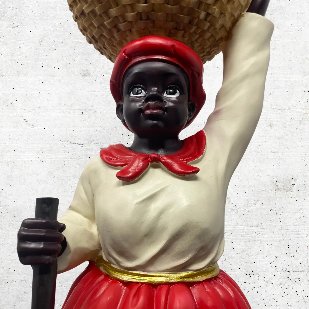 La Madama Statue