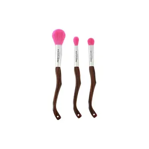 Monster Bash | Witch's Broom Closet Face & Eye Brush Set Monster Bash | Witch's Broom Closet Face & Eye Brush Set
