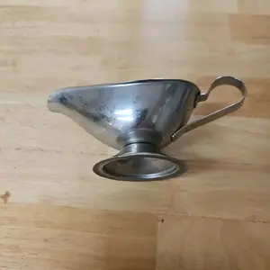 Vollrath Stainless Gravy Boat Server's - Metal Gravy Boat with Handle for Serving, Kitchen Utensil
