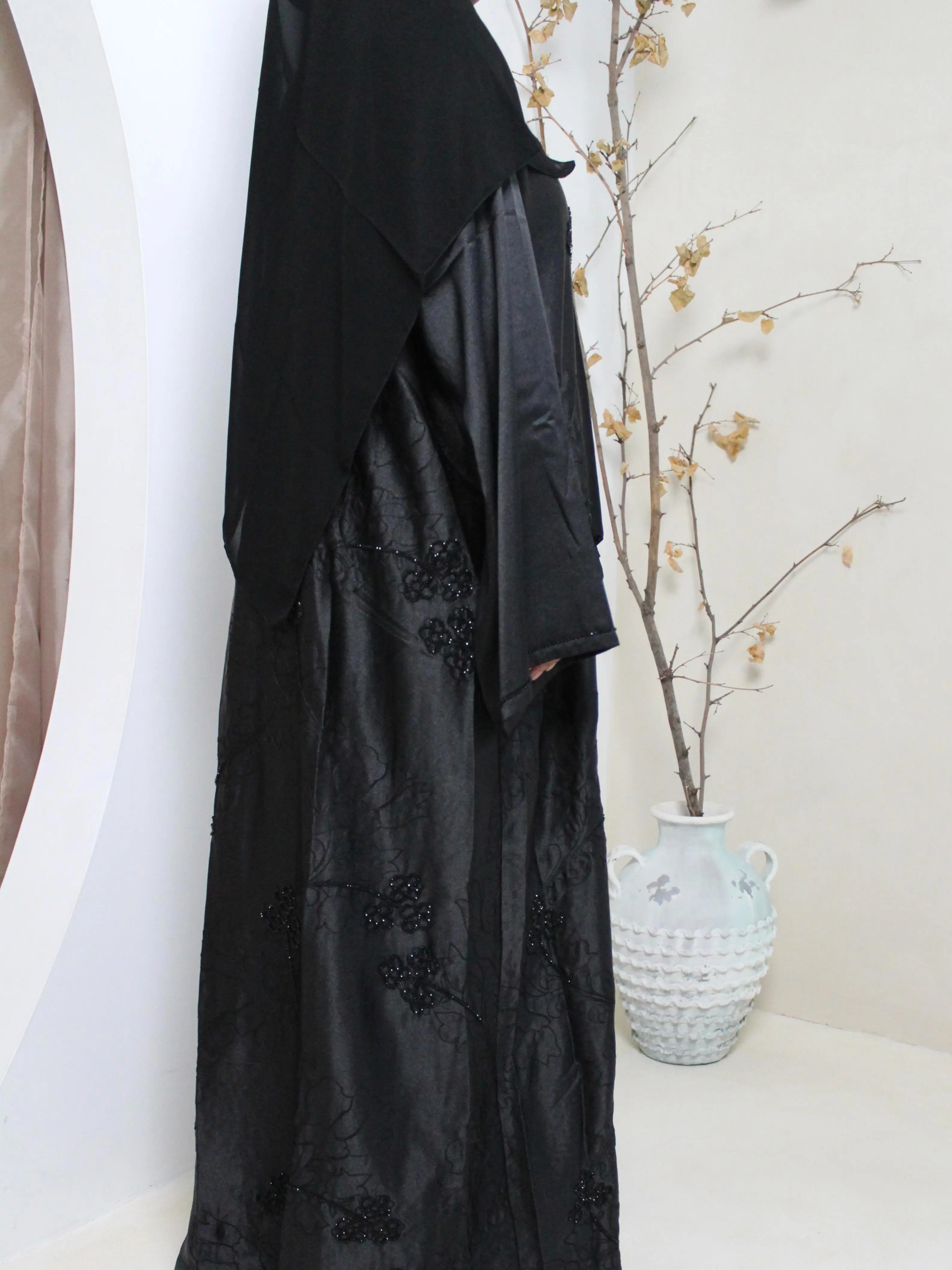 Luxury Black Limited Edition Abaya
