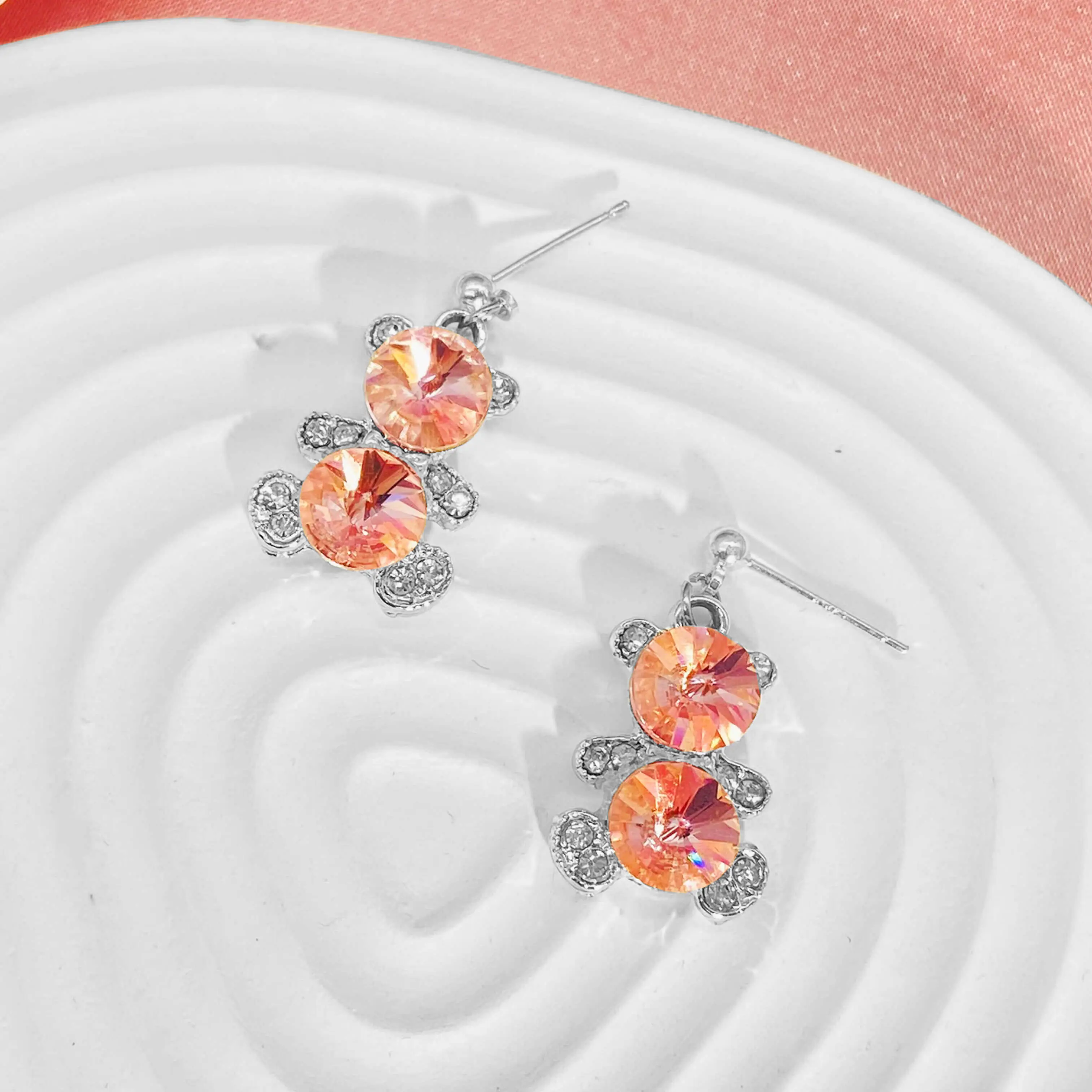 Adorable Pink Bear Earrings: Cute Fashion Accessories for Teen Girls and Women