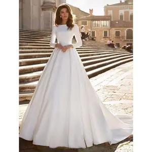 White wedding dress 2026 spring new style, elegant satin trailing light wedding dress