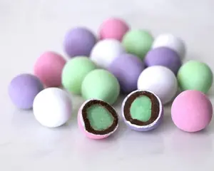 ANDY ANAND CHOCOLATIER Gluten Free Holland Mints - Finest Dark Belgian Chocolate Infused with Pure Peppermint Oil Unique Flavor With Dutch Goodness, Best Gourmet Perfect as a Luxurious Gift Box (1lb)