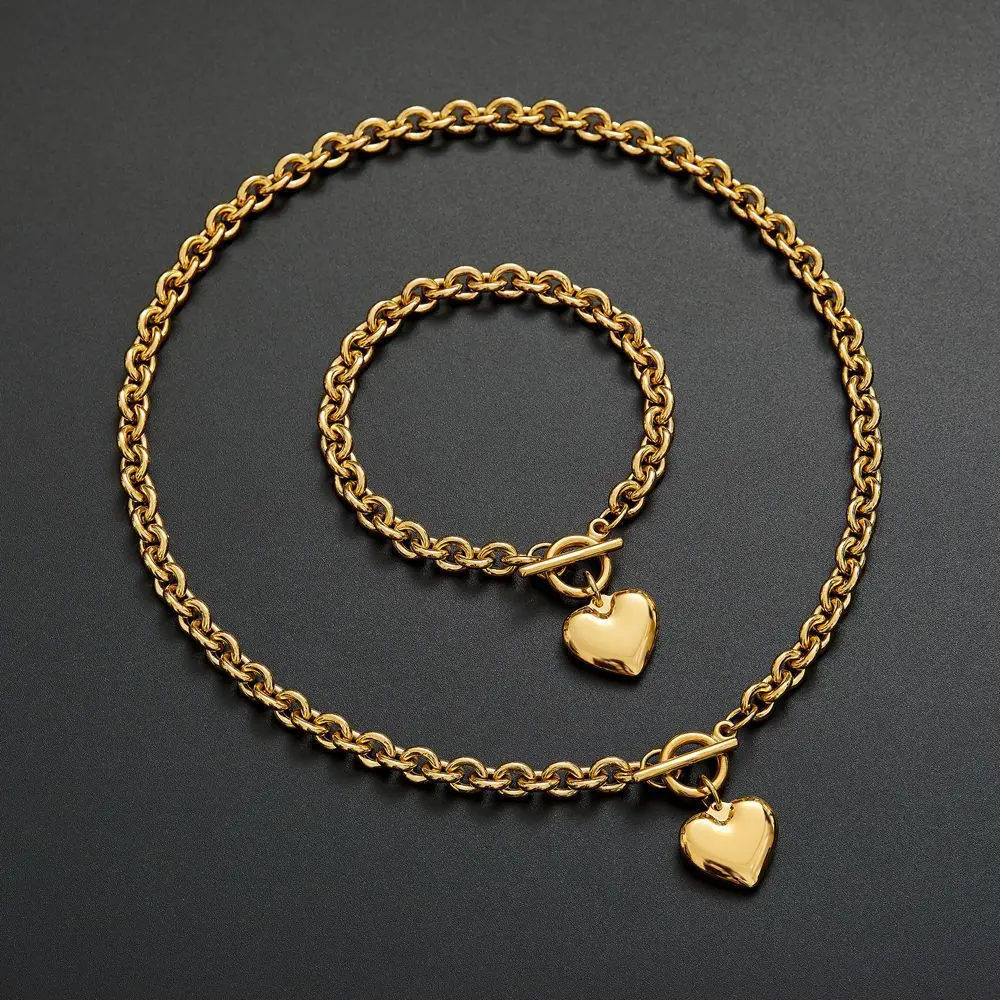Gold necklace bracelet (set)