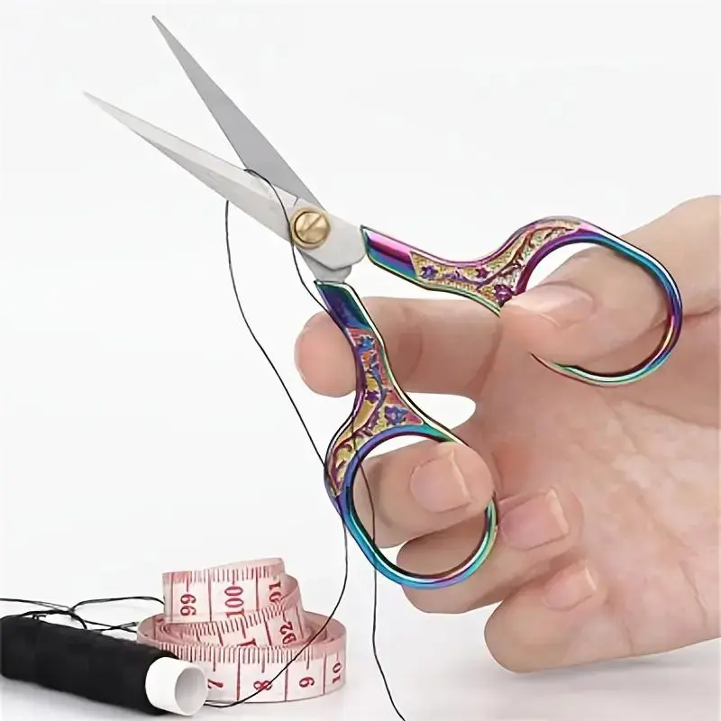 Vintage Plum Blossom Scissors in Stainless Steel, Ideal for Home Use, Perfect for Embroidery and Crafts, Small Decorative Cutter for Paper and Thread, Paper Cutters, Craft Cutting Tool