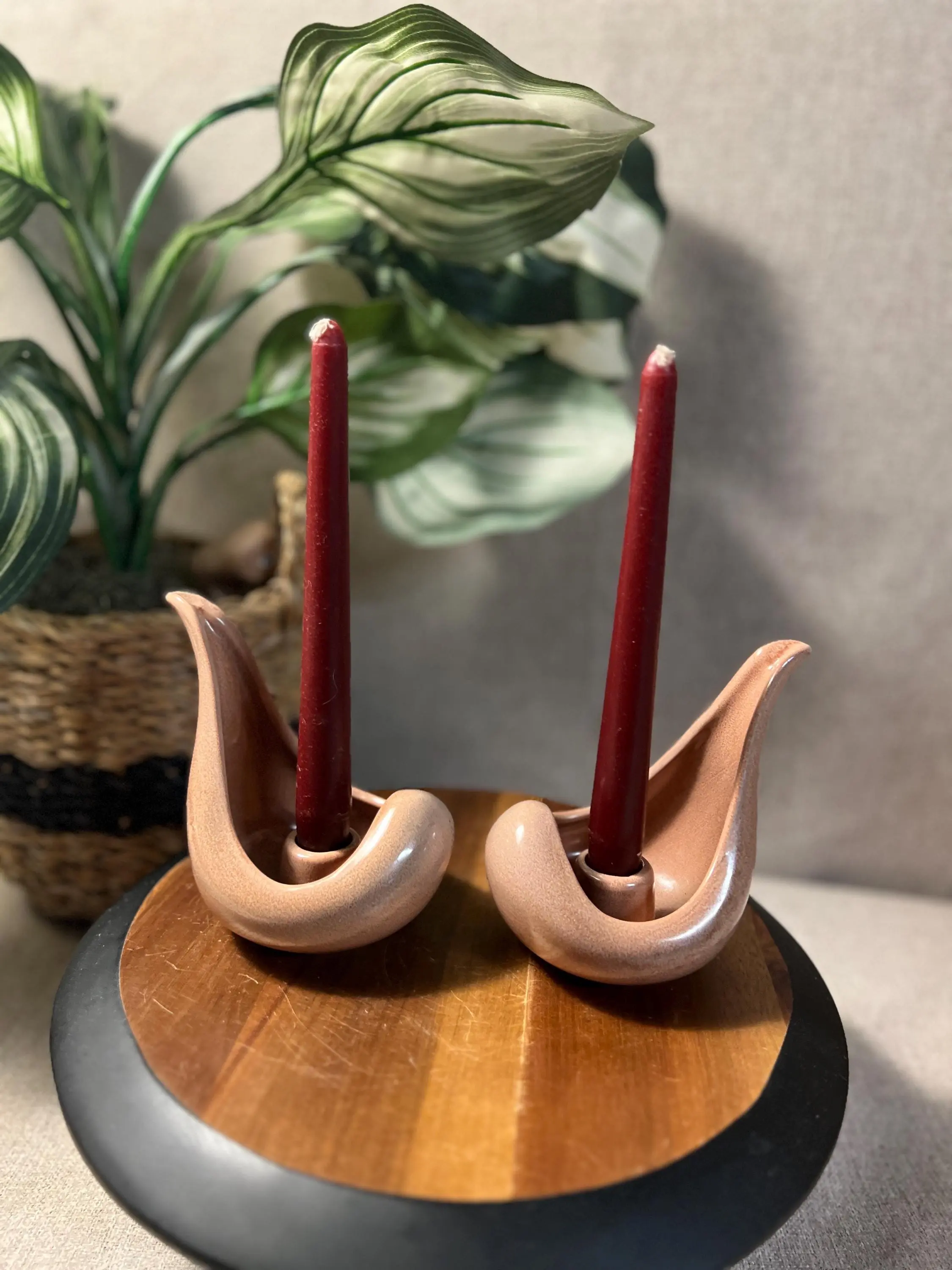 Red Wing Pottery Tear Drop Candle Holder - Single Set, B1409 Blush Pink Ornaments for Indoor Room Decor, Home Supplies Home Decor Piece