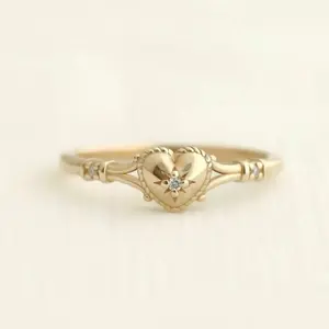14k vintage heart-shaped ring, 14k ring, wedding ring, festival gift.The ring might fade in color.