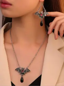 Women's Halloween Jewelry Set, Bat Necklace Earrings, Gothic Party Costume Accessories, Unique Gift Idea for Women & Girls