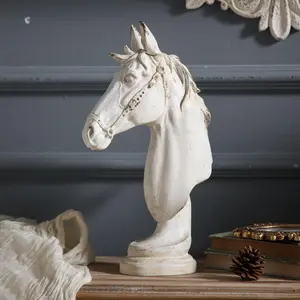 Horse Head Sculpture, Statue, Rustic Resin Art Piece, 3.15 Inch Collectible Decor, Perfect for Home or Office Desk Display