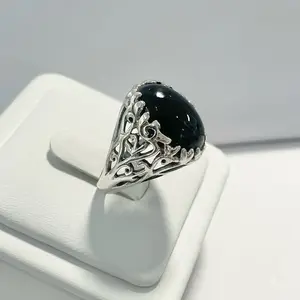 Sterling Silver 925 Onyx Ring with Designs on the side