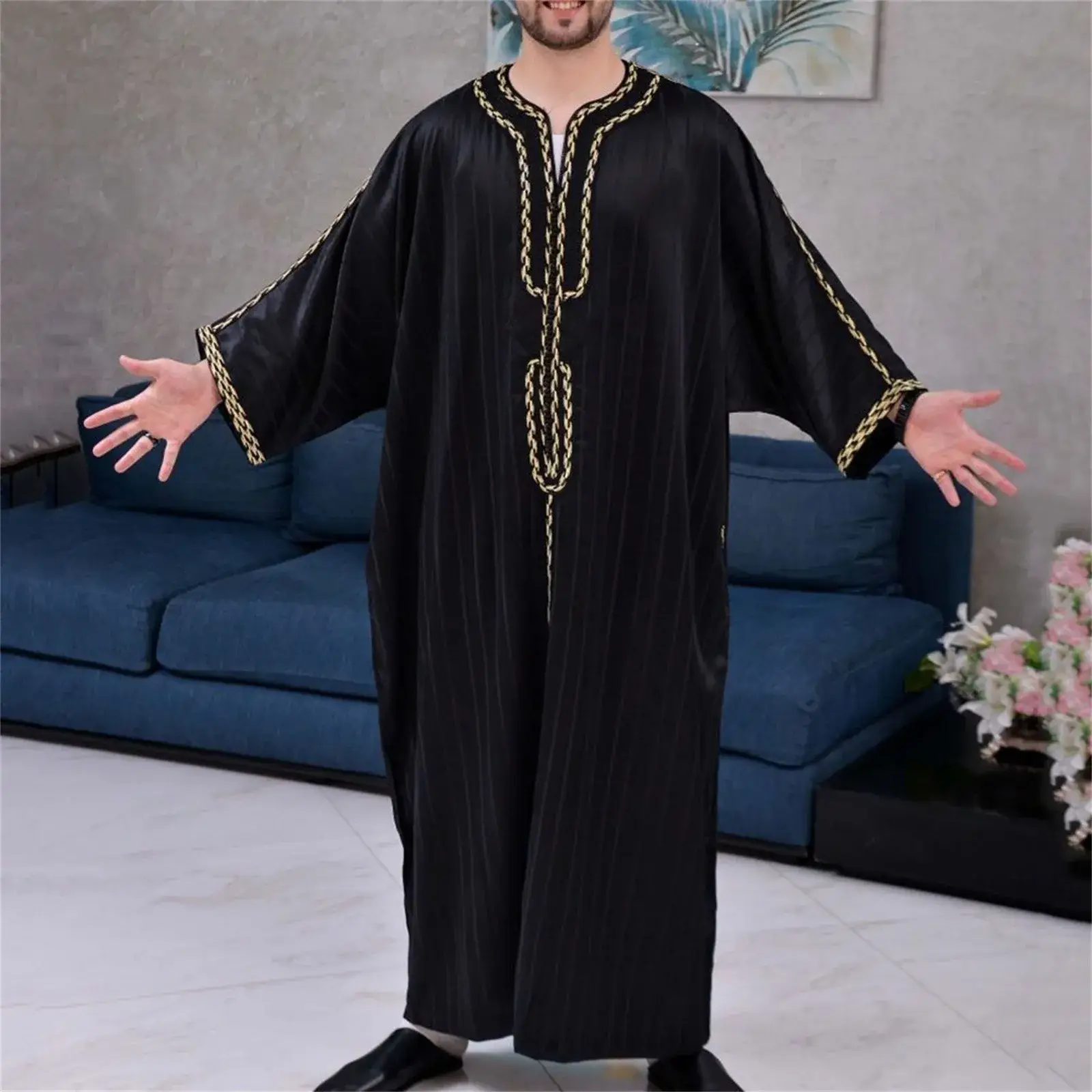 Thobe muslim men - Elegant qamis for men - Thobe with Premium quality finishes .