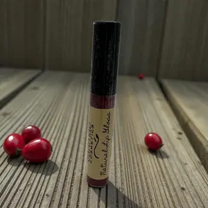 Natural Lip Gloss Berry Bright by Earthlab Cosmetics