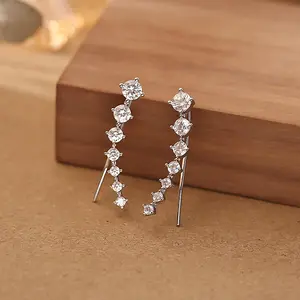 Rhinestone Ear Cuff Earrings, Sparkly No-Piercing Ear Clips for Elegant Everyday Looks, Perfect for Dates, Parties & Aesthetic Styling