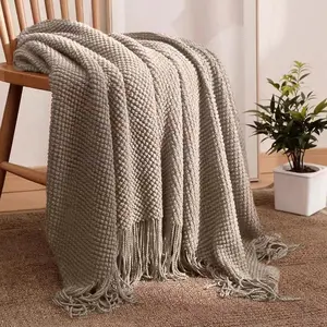 Solid Color Tassel Decor Throw Blanket, Lightweight Soft Warm Throw Blanket, Air-conditioned Room Blanket, Warm Nap Blanket for Home & Office, Cozy Chic Blanket