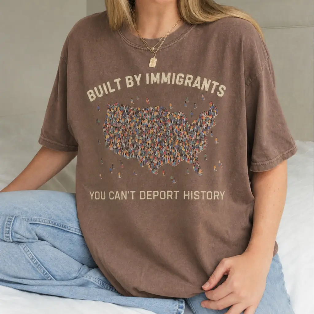 Built By Immigrants Vintage Graphic Tee USA Map Shirt Oversized Streetwear Unisex Trendy Political Statement Tee Casual Summer Outfit Gift Idea