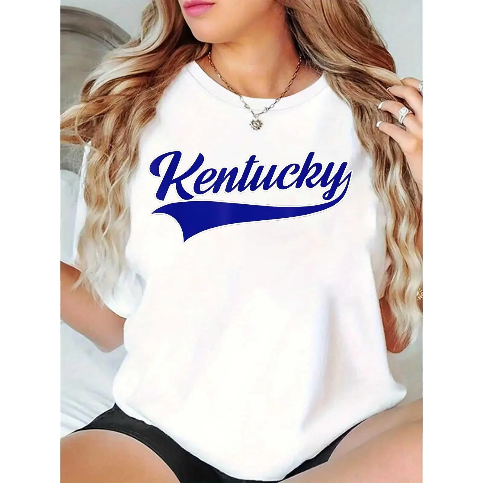 Women’s Kentucky Script Graphic T-Shirt | Casual White Tee for Kentucky Fans, Ideal for Daily Wear, Sports Events & Gameday