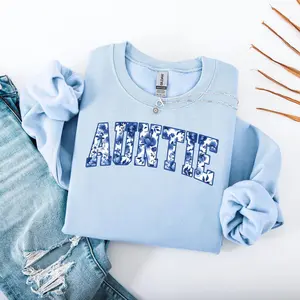 Auntie Blue Floral Sweatshirt – Toile Auntie Crewneck – Gift for New Aunt or First Time Aunt – Blue Delft Pattern Shirt Cotton Fabric