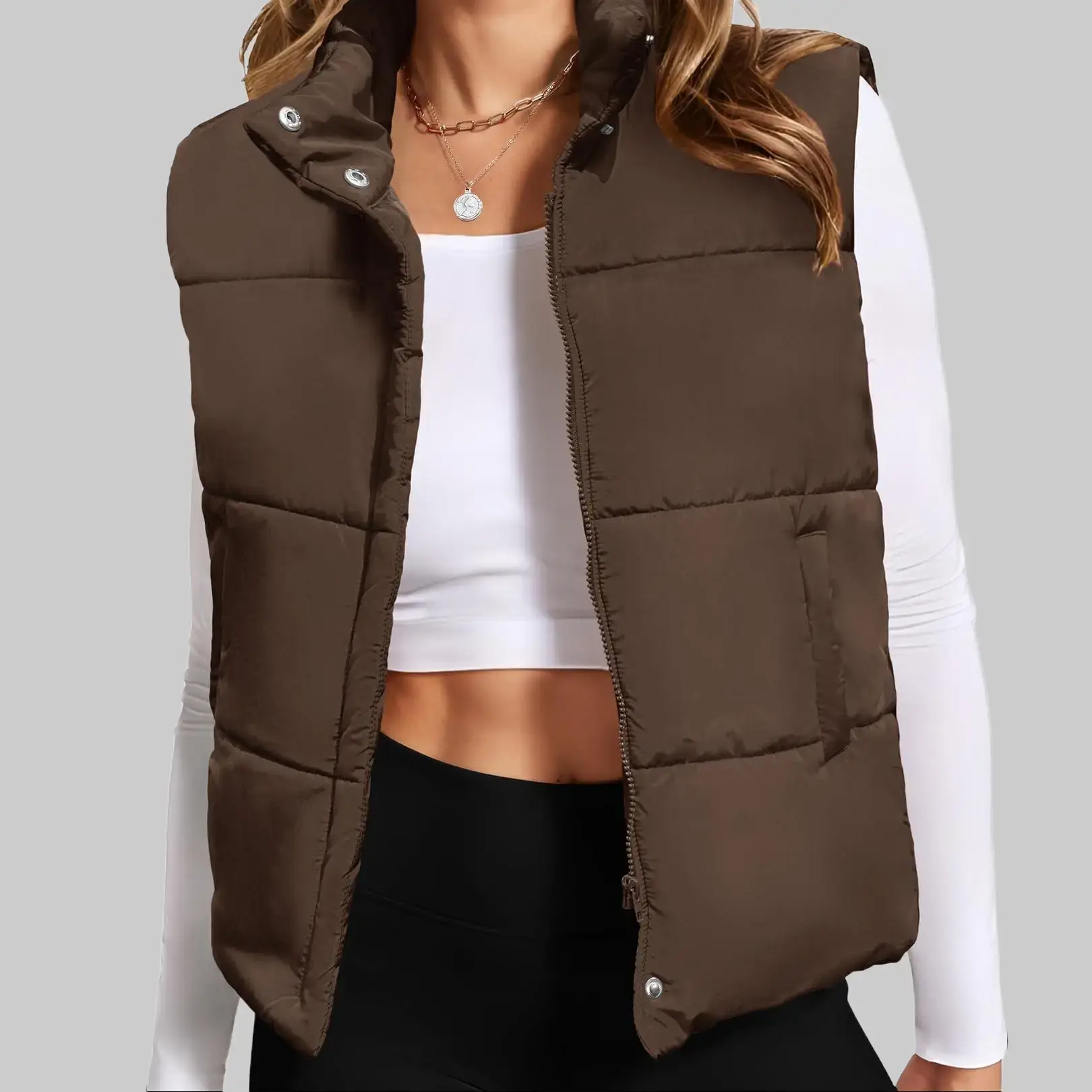 ZEAGOO Women's Lightweight Quilted Puffer Vest Zip-Up Sleeveless Outerwear with Pockets for Fall Winter Outfits