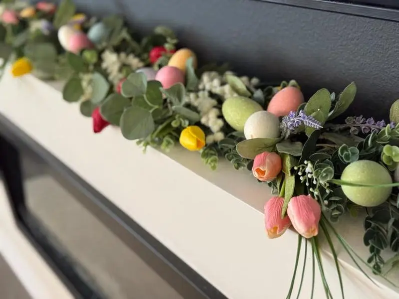 Easter garland with eggs, Easter eucalyptus garland, Tulip arrangement, Easter floral arrangement, Spring Garland Mantel, Fireplace garland