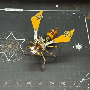 Steam Punk Gear Mechanical Bee Model Kit, Adult DIY Assembly Set, Home Desk Decor, Craft Gift, Collectible Ornament