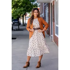 Sketched Cinched Neck Midi Dress