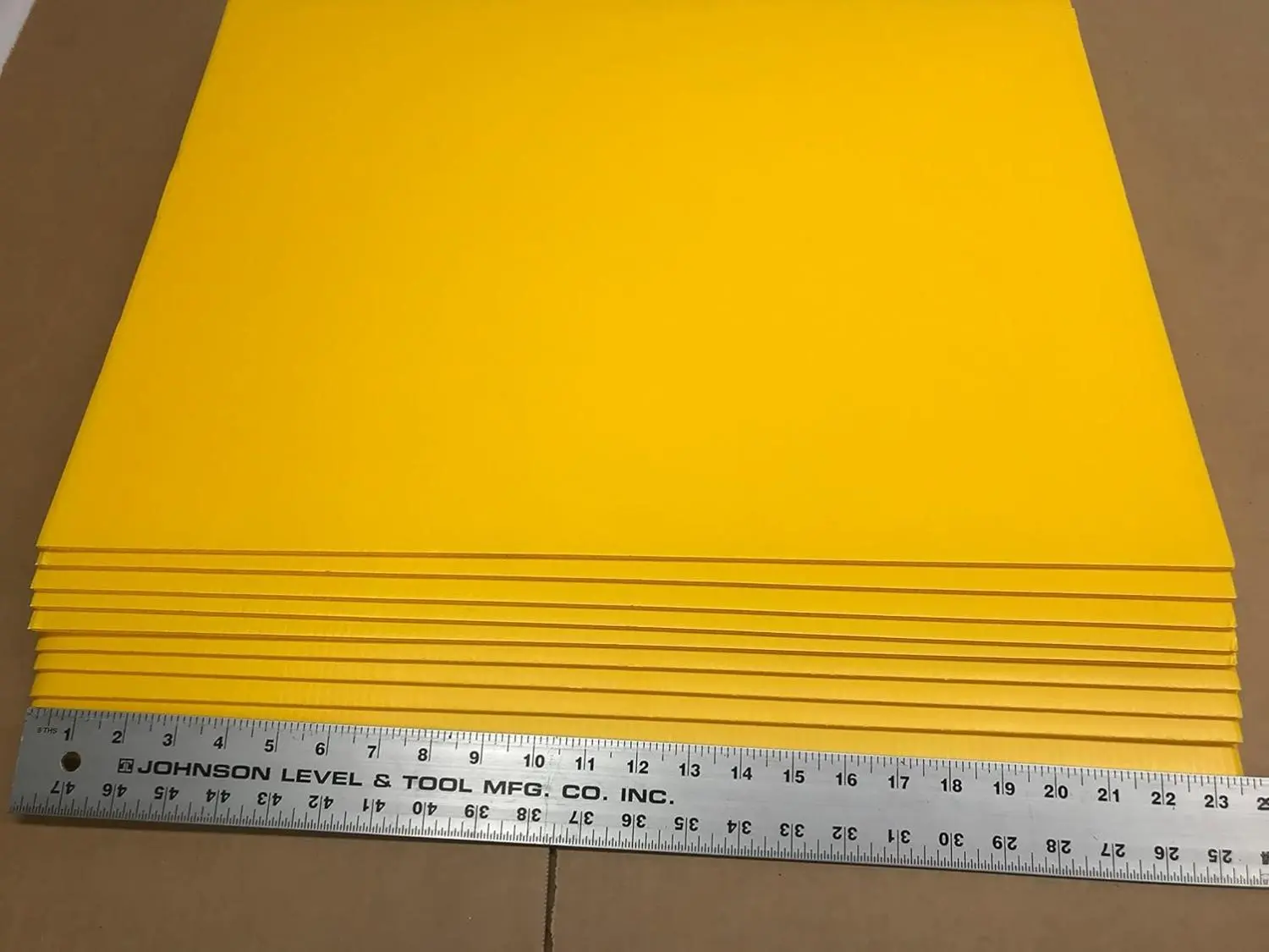 100 Yellow Signs Blank 18x24 inch x 4 mm Corrugated Plastic Sign Blank, pack of 100 pieces, Ship Same day