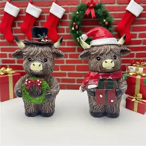 Set of 2 Highland Cow Christmas Figurines, Festive Desktop Decorations, Holiday Home Accessories, Cute Table Ornaments for Xmas, Party Decoration
