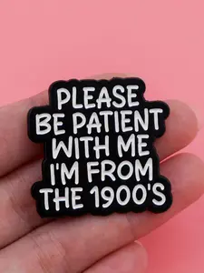 Vintage Letter Pattern Brooch, Enamel Pin Fashion Accessory Suitable for Backpacks, Jeans, Scarves, Hats Decoration, Trendy All-match, Cute & Exquisite Brooch for Birthday Gift