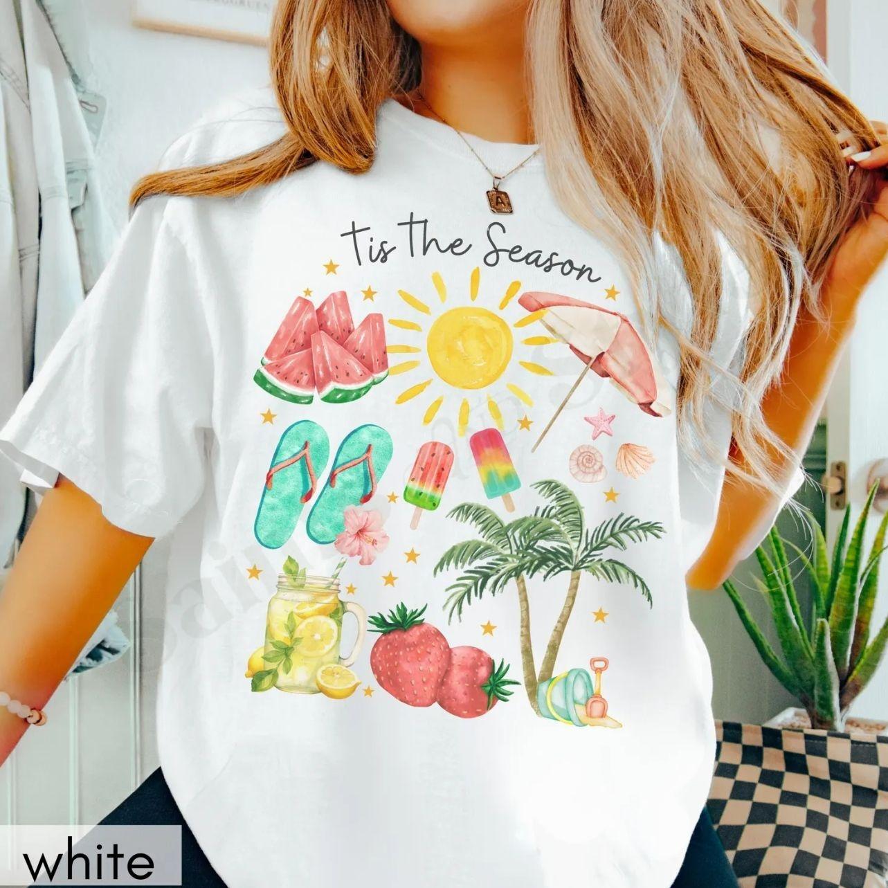 Women’s Fitted Casual Crew Neck Top, Streetwear Retro Coastal Vacation Tee, Lauriel Designs Beachy Summer Shirt