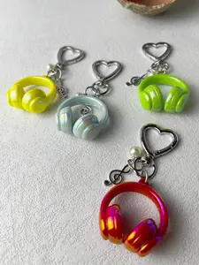 Cute Acrylic Earphone Musical Note Keychain, Adorable Key Ring Charm, Bag/Earphone Box Decoration, Party Small Gift,for Purse Handbags Women Girl