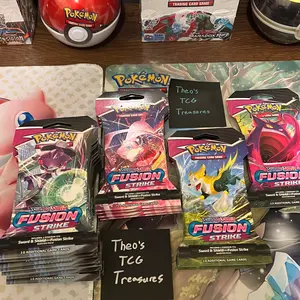 Fusion Strike Sleeved Booster Pack