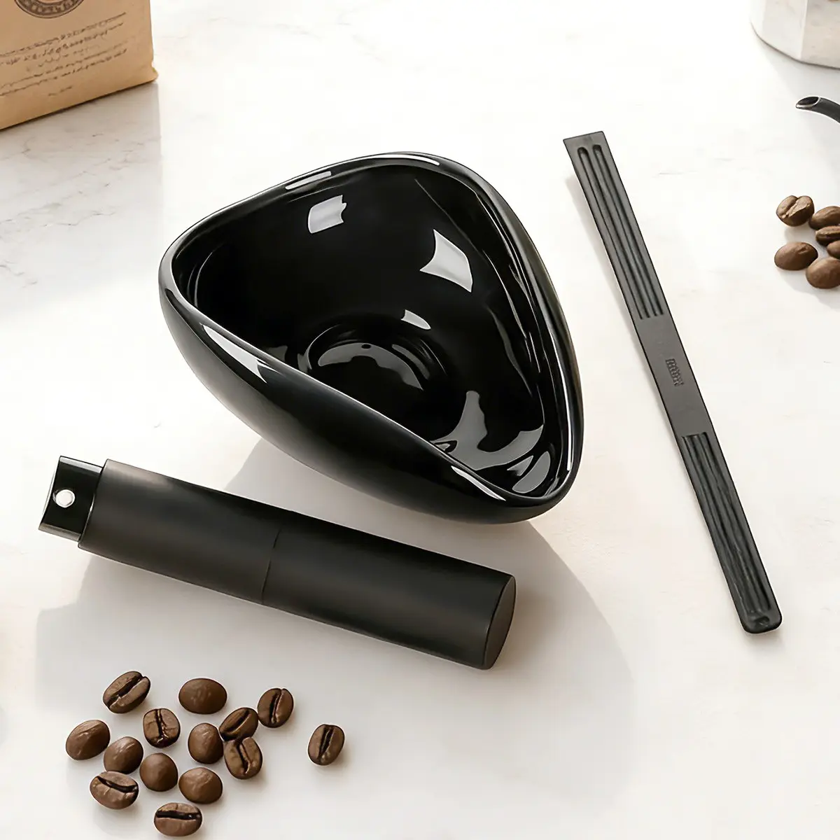 Coffee Bean Dosing Cup & Spray Bottle Kit, Static Reduction Ceramic Tray, Barista Accessories Set for Espresso Bar, Brewing/tea, Coffee Making Tool, Barista Tools, Home Coffee Tool, Coffee Equipment