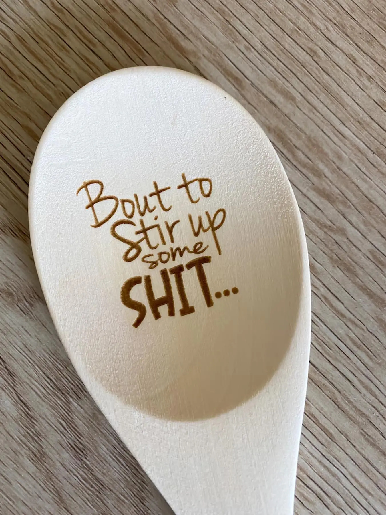 1pc Fun Wooden Spoons with Humorous Captions—"Bout to Stir Up Some Shit," A Funny Spoon, A Gift for Mom, A Birthday Present, Party Supplies, And Home Kitchenware.