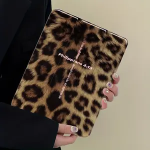 Leopard Print Fur iPad Case, Tablet Casing, Protective Cover with Trifold Stand & Auto Wake/Sleep,Transparent Acrylic Hard Back, Shockproof Full Body Protection, Fits 7.9/8.3/10.2/10.5/10.9/11/12.9/13 Inch Tablets, Ideal for Office School Home