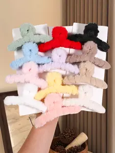 4pcs Cute Plush Clamp, Fluffy Claw Solid Plush Hairpin Casual Style Hairpin Anti-Slip Hair Ornament, High Sense Large Cross Hair Grab Hair Shark Clip Charm Hair Ornaments Gift, Fuzzy Claw Clip