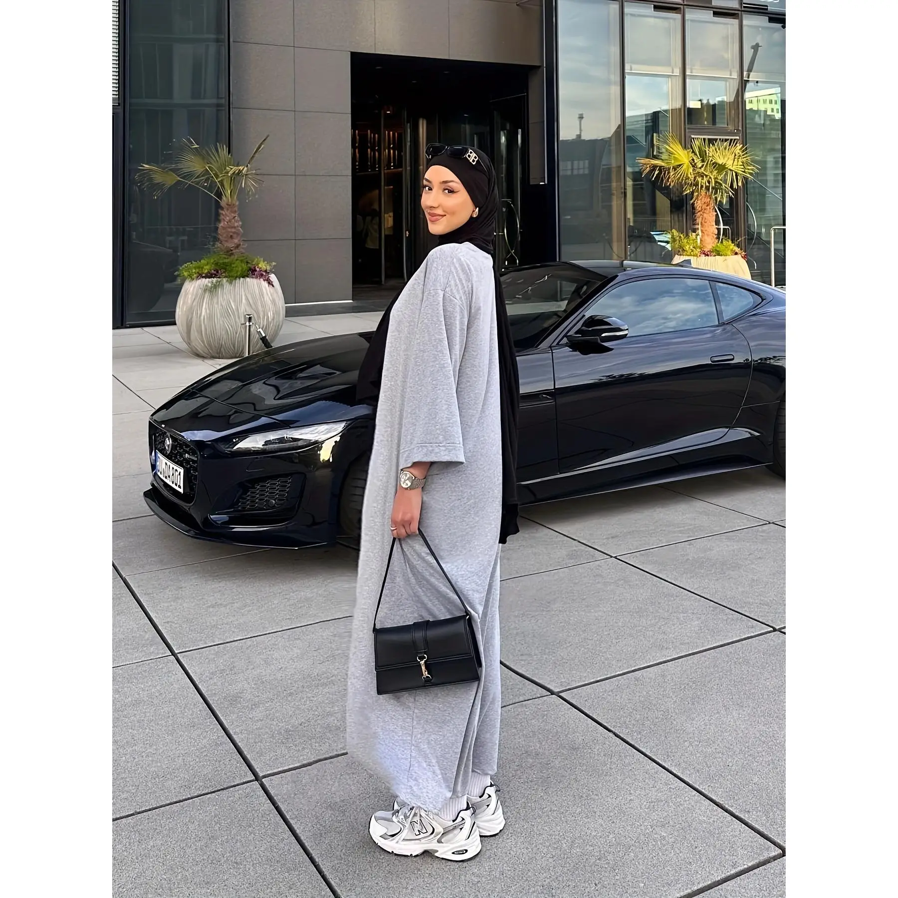 Plus Size Casual Kaftan Abaya - Solid Color, All-Season Polyester, Slight Stretch, Open Front Cardigan Style, Middle East Collection