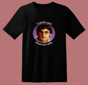 I Gotta Get Louis Theroux T-Shirt – BBC Funny 80s Retro Graphic Tee, Vintage Comedy Fan Shirt