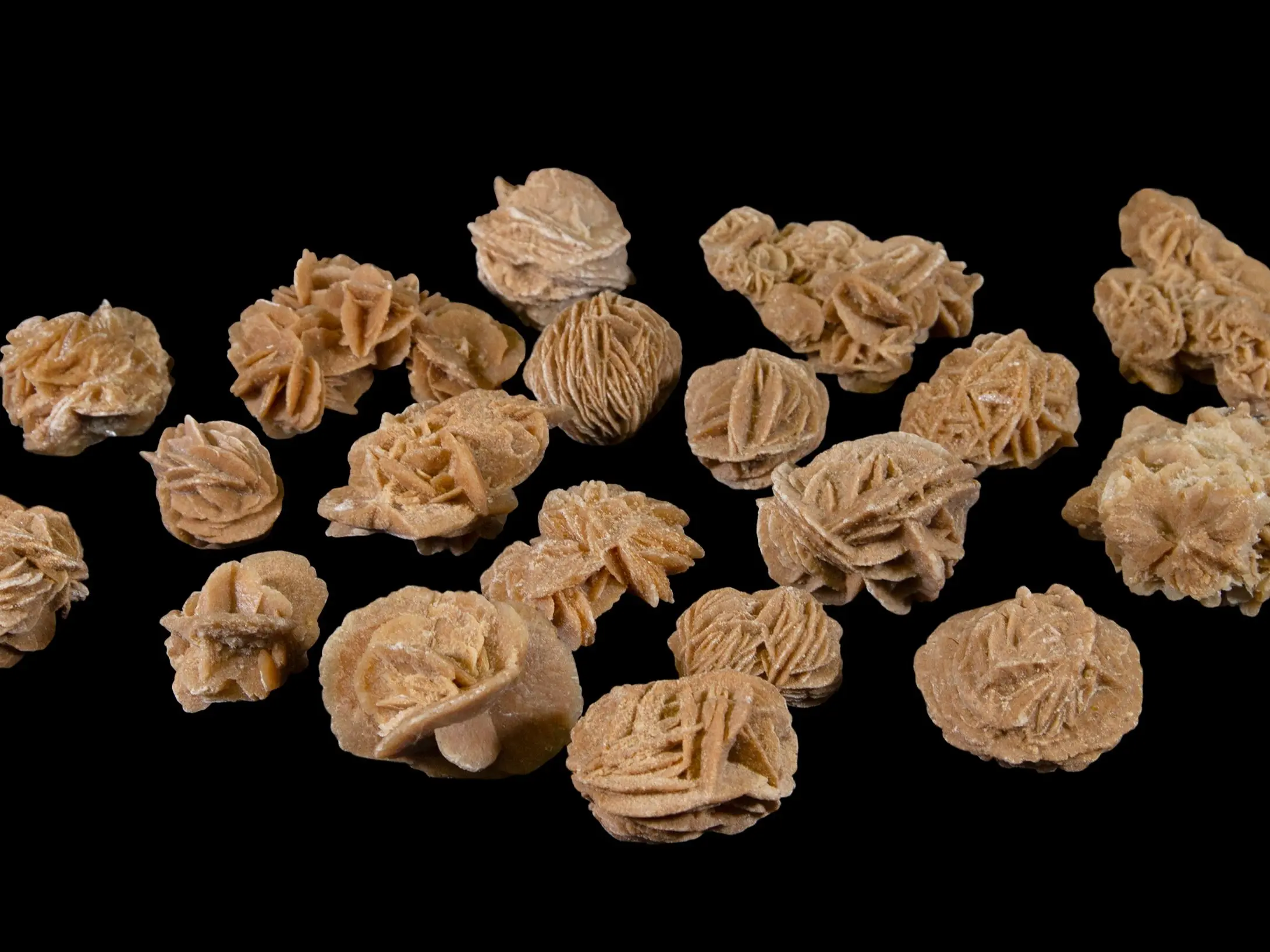 Sand Rose Desert Rose Natural Crystal Stone – Unique Gypsum Mineral Specimen, Raw Decorative Rock Collectible (Individual Piece)