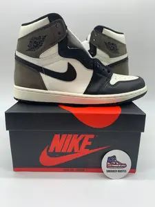Jordan 1 Retro High Dark Mocha