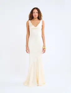 Hollywood Gown | Ivory