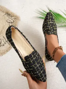 New Women's Flat Shoes, Fashionable Comfortable Daily Wear, Slip-On Design with Classic Details, Perfect Fit for Everyone