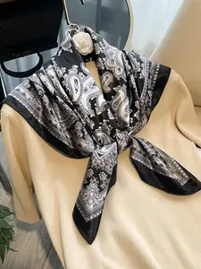 Women's Elegant Ditsy Floral Print Pashmina Scarf, Soft Lightweight Fashionable Scarf for Women & Girls, Casual Versatile Scarf for All Seasons