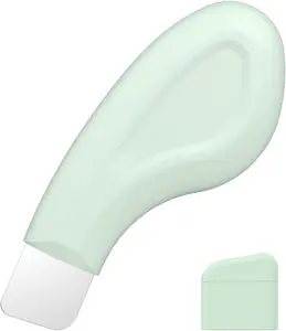 Blackhead Remover Tool, Stainless Steel Face Scraper for Deep Cleansing, Skin Scrubber Face Spatula with Silicone Cover, Nose Blackhead Remover, Skin Care Tool for Men and Women (Green)